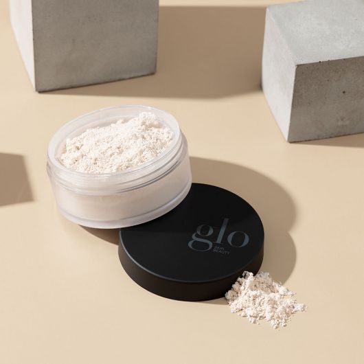 Luminous Setting Powder 14 g - Glo Skin Beauty UK&I